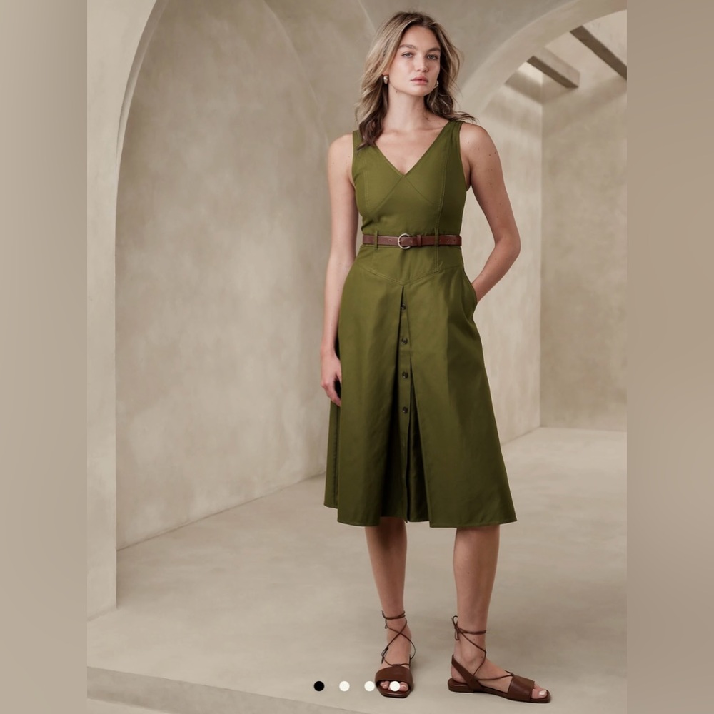 Banana Republic dress with pockets